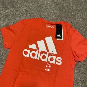 Women’s Adidas t-shirt